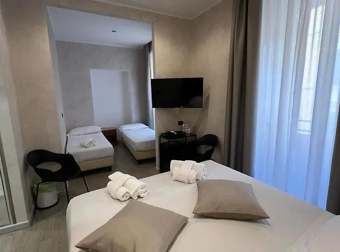 Ercoli House 2*