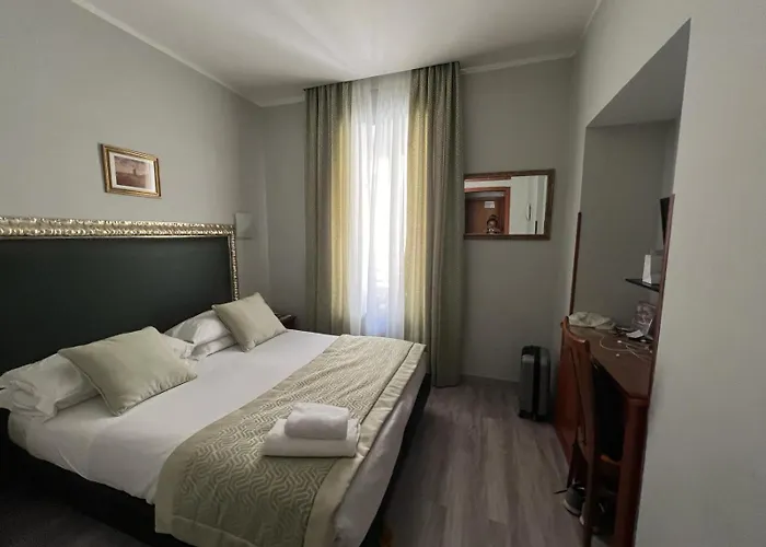 Ercoli House 2*